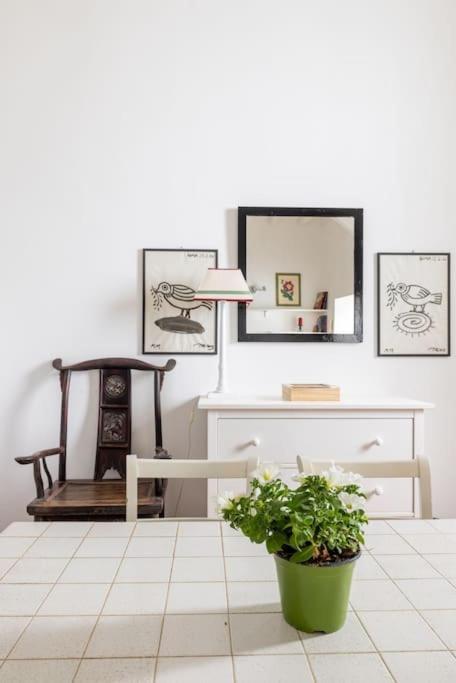 Colosseum Charming Apartment Рим Экстерьер фото